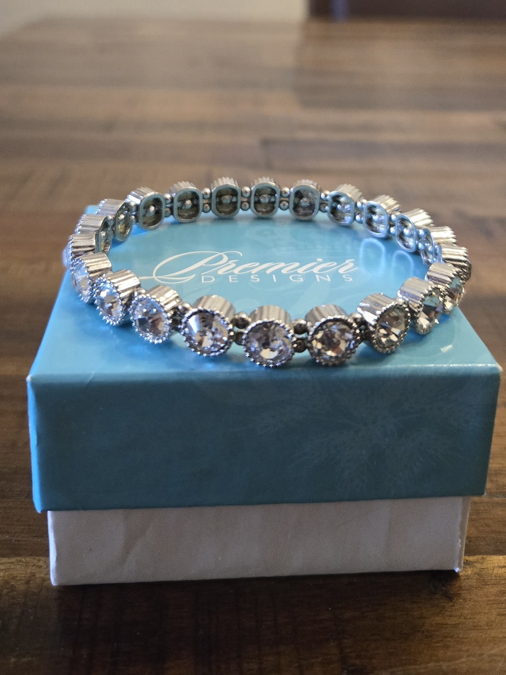 Premier Designs Silver Crystal Stretch Bracelet - Clear Rhinestones